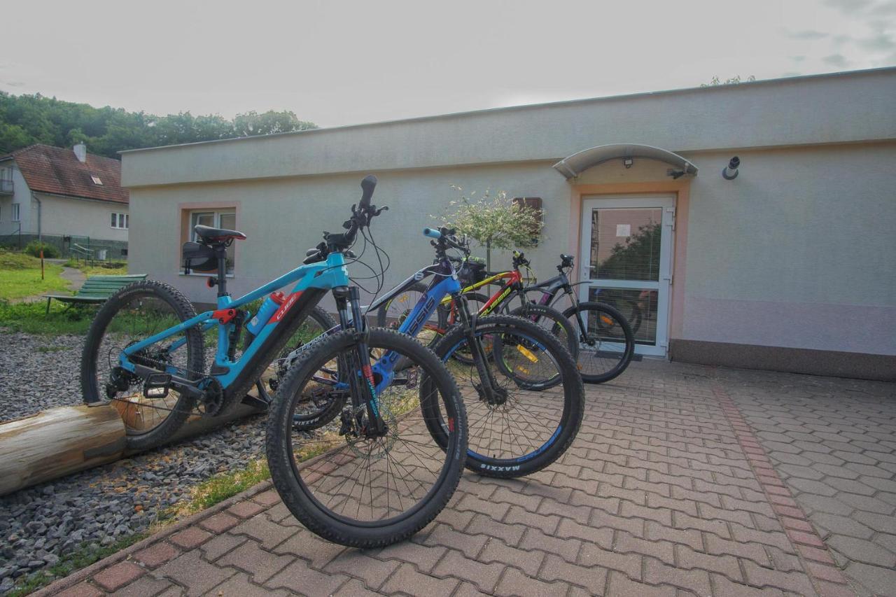 Bike Apartments 2 Hodrusa Экстерьер фото