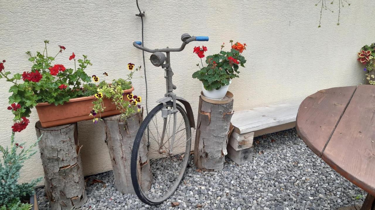 Bike Apartments 2 Hodrusa Экстерьер фото