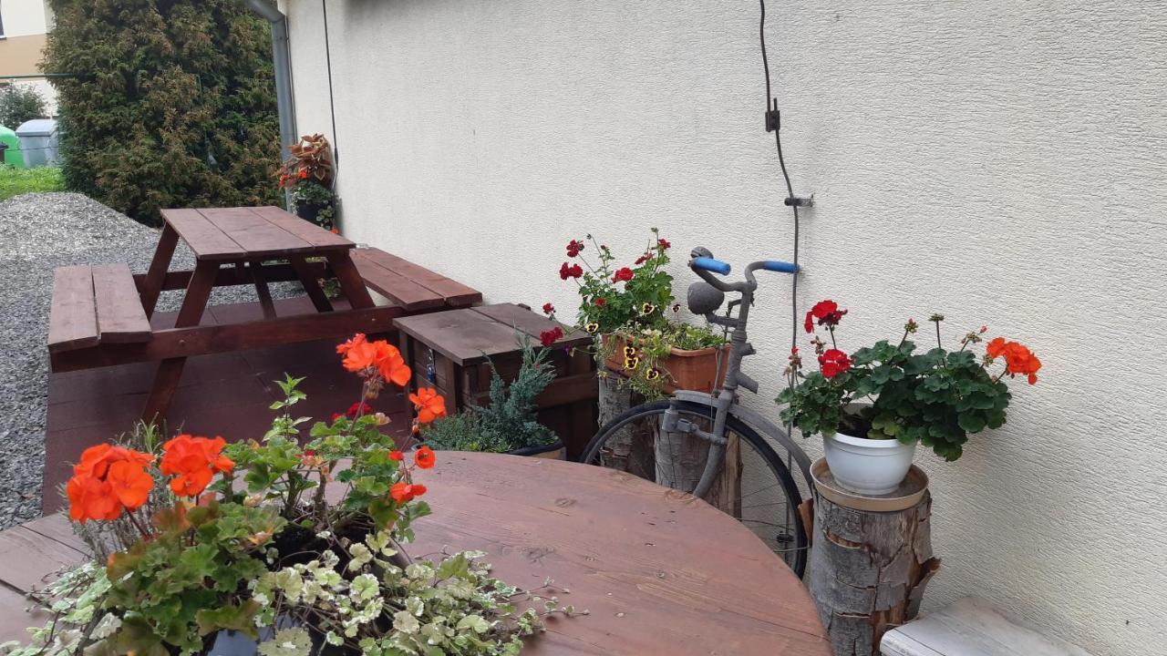 Bike Apartments 2 Hodrusa Экстерьер фото
